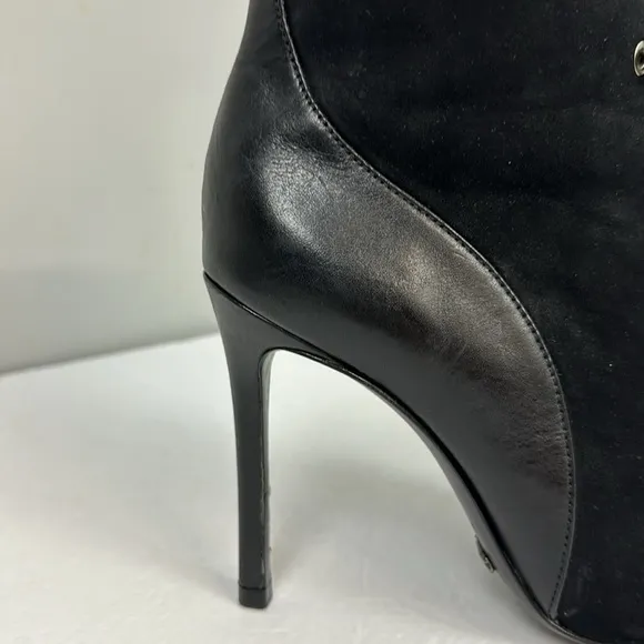 SCHUTZ Suede and Leather Pointy Toe Lace Up Heeled Ankle Boots Sz 8