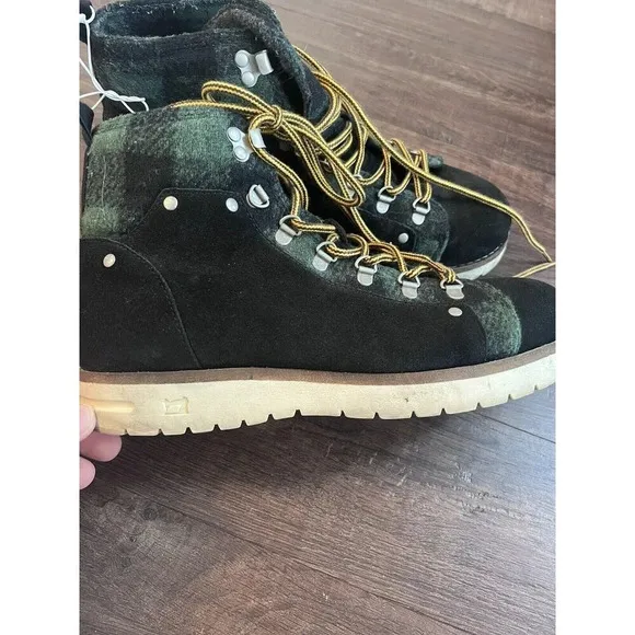 Scotch &amp; Soda Levante Hiker Boots , Black Blk/Green, US 8 Men’s Suede Wool