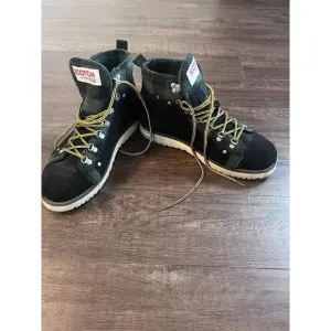 Scotch &amp; Soda Levante Hiker Boots , Black Blk/Green, US 8 Men’s Suede Wool