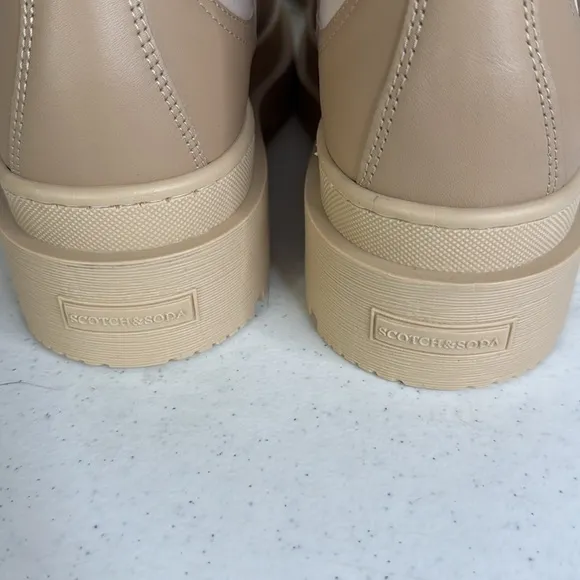 SCOTCH &amp; SODA Made In Portugal Leather High Top Chelsea Boots Light sand 41/8.5
