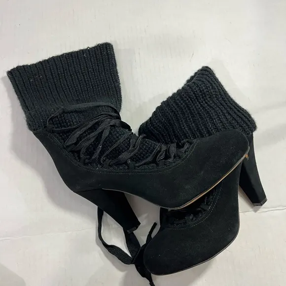SEE BY CHLOE SUEDE AND KNIT LACE UP ANKLE BOOTS