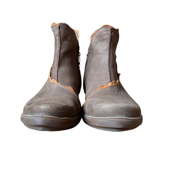 Sergio Tomani Leather Zip Moss Brown Ankle Boots - Size 38
