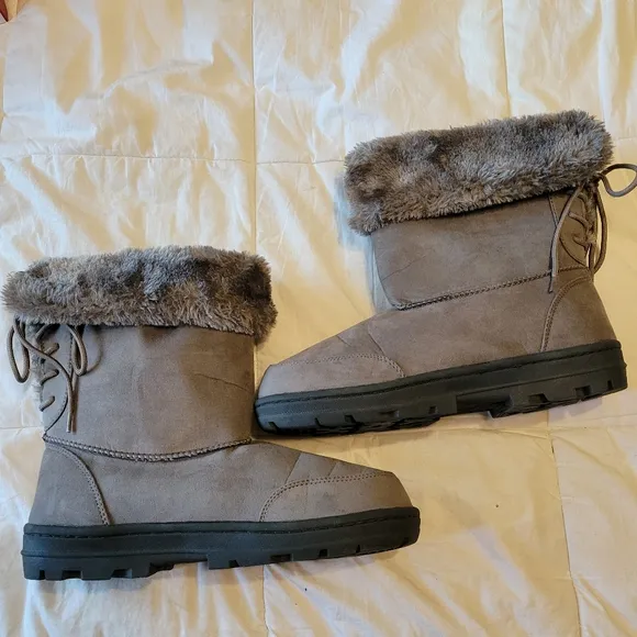 Seven dials women's faux Fur Cuffed Allie Suede gray Boots size 10