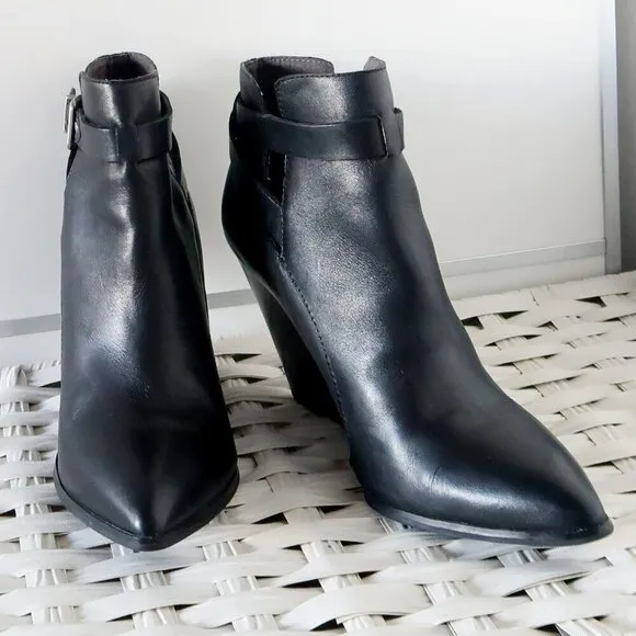 Seychelles Anthropologie Black Leather Pointy Toe Wedge Heel Ankle Boots Booties