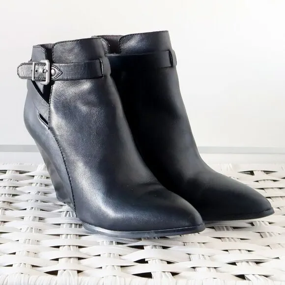 Seychelles Anthropologie Black Leather Pointy Toe Wedge Heel Ankle Boots Booties