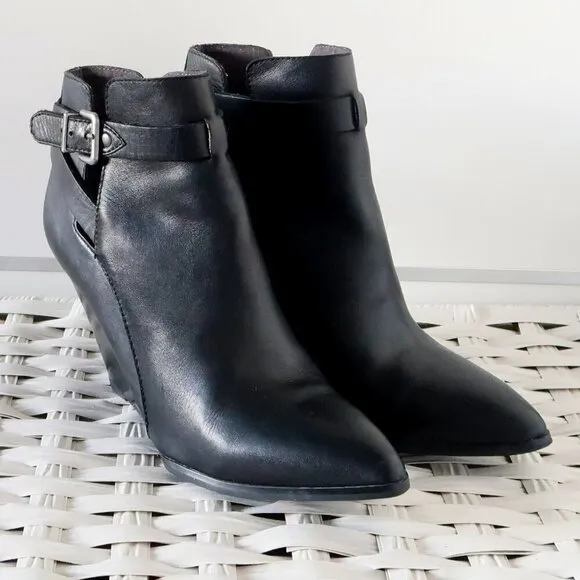 Seychelles Anthropologie Black Leather Pointy Toe Wedge Heel Ankle Boots Booties