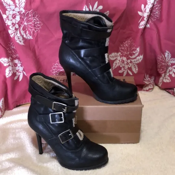 Simply Vera By Vera Wang Women’s 9.5 M Ankle Biker Faux Leather Boots 4.5” Heel