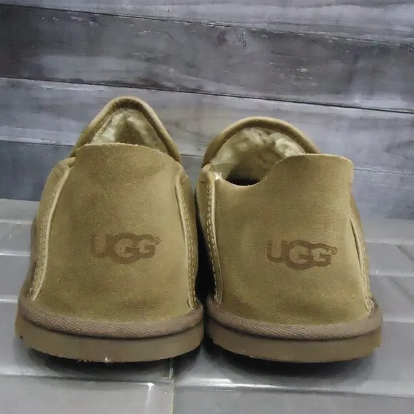 SIZE 10. Ugg Cooke suede slipper loafers shoes.