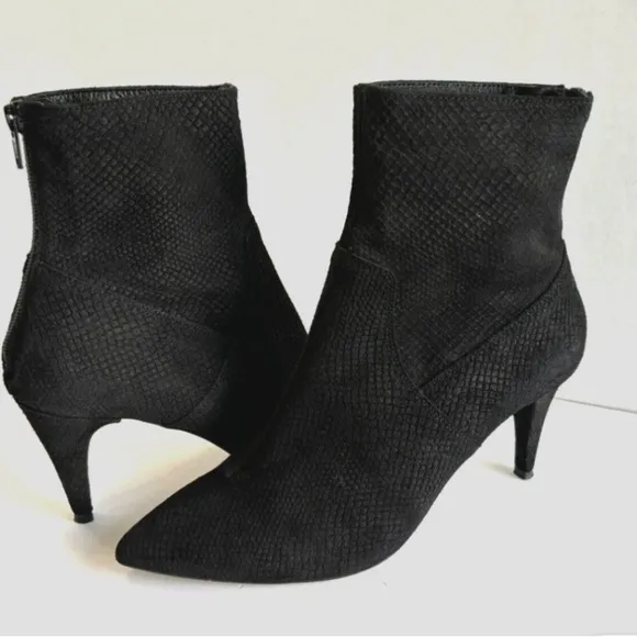 Size 8.5 Free People Willa Women's Ankle Black Suede Leather Snake Skin Booties