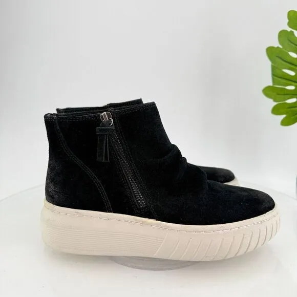 Sofft Women's Portland Waterproof Ankle Boots Size 6M Black Suede Leather