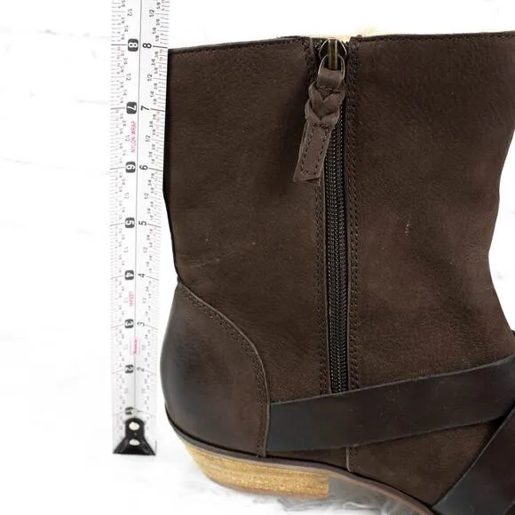 Softwalk Brown Suede Faux Shearling Fur Buckle High Ankle Mid Calf Boots 9 Wide