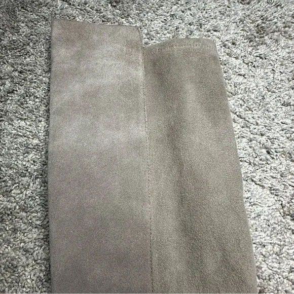 Sole Society Calypso Knee High Suede Gray Boots 10 Riding over the knee pull on
