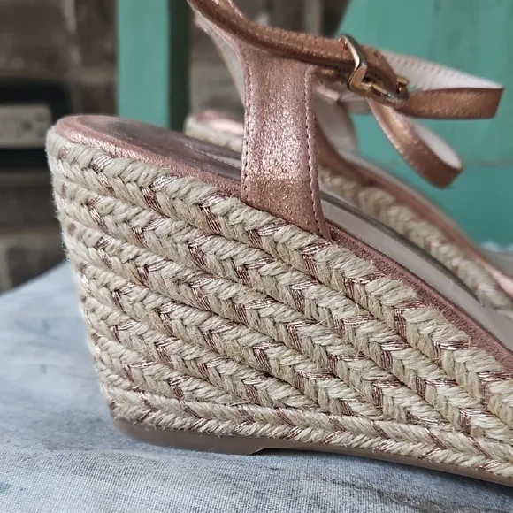 Sophie Webster Bonnie Women's Rose Gold Wedge Sandals