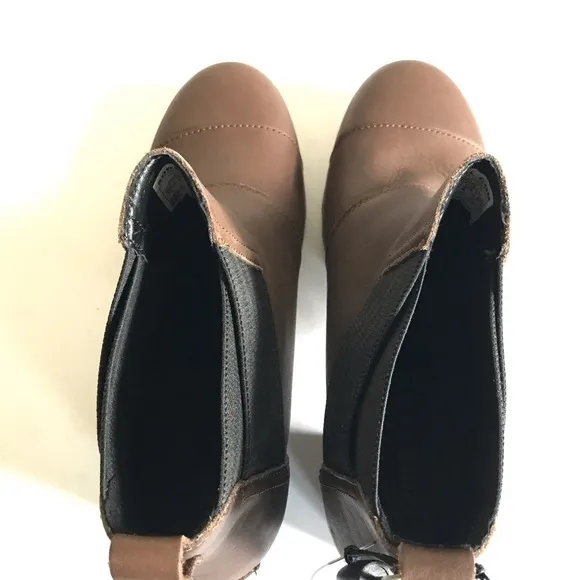Sorel Addington Chelsea Waterproof Chunky Lugged Block Heel Boots Sz 10.5