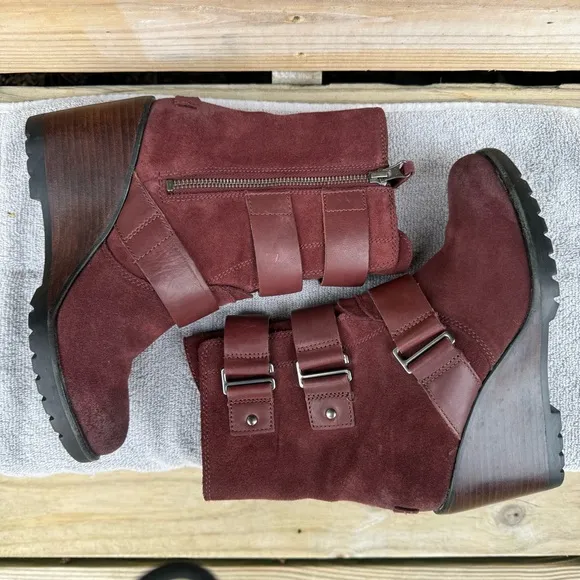 Sorel After Hours Burgundy Leather Boots Wedge Zip Sides Burro Waterproof SZ 7