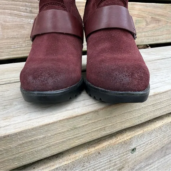 Sorel After Hours Burgundy Leather Boots Wedge Zip Sides Burro Waterproof SZ 7