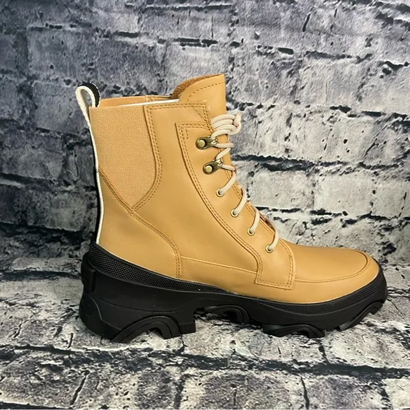 SOREL Brex Lace Boots Women's 10.5 Tawny Buff / Black Waterproof Leather