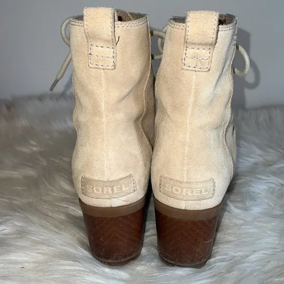 Sorel Cate Beige Suede Lace Boots Sz-8