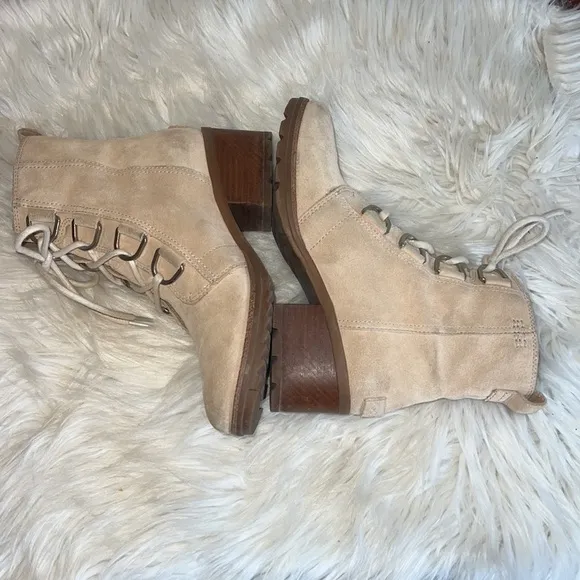Sorel Cate Beige Suede Lace Boots Sz-8