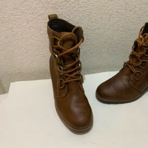 Sorel Cate Lace Up Leather Waterproof Women's Heeled Combat Boots Brown 6.5/37.5