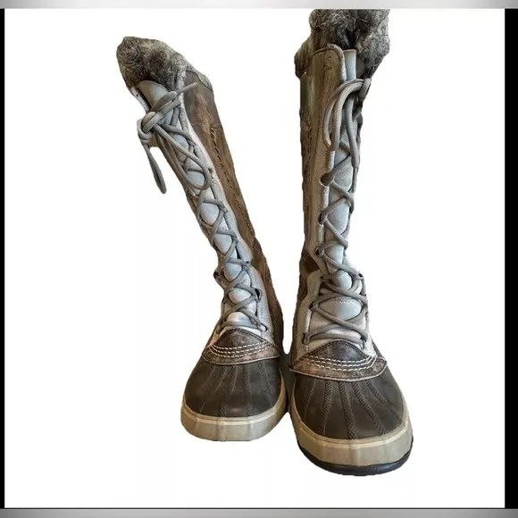 Sorel Cate The Great Grey Boots Sz 8 Faux Fur Calf Height Lace Up NL1642-221