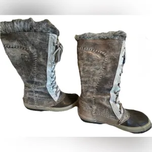 Sorel Cate The Great Grey Boots Sz 8 Faux Fur Calf Height Lace Up NL1642-221