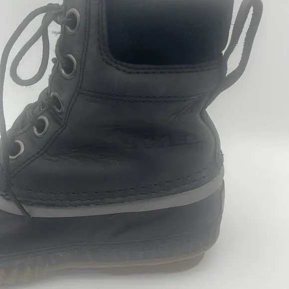 Sorel Cheyenne Youth Snow Boots Lace Up Insulated Waterproof Unisex Sz 3