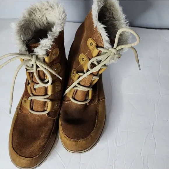 Sorel Cozy Joan Brown Suede Lace Up Waterproof Faux Fur Winter Boots 9.5