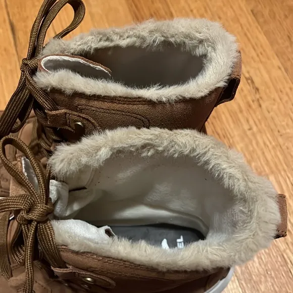 Sorel Explorer Next Joan WP Boots Waterproof Insulated Velvet Tan Fwan