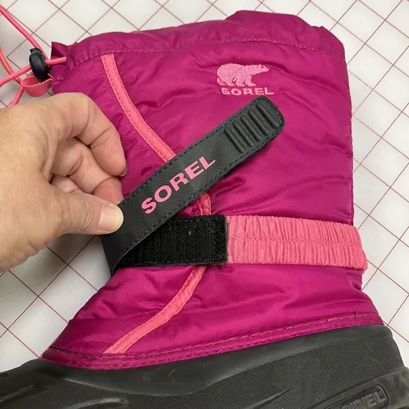 SOREL Girl's Youth &quot;Flurry&quot; Winter Drawstring Snow Boots Deep Blush SZ 6 Big Kid