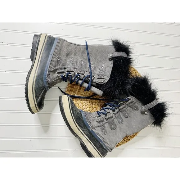 Sorel Joan of Arctic Gray water Proof Snow Boots 8