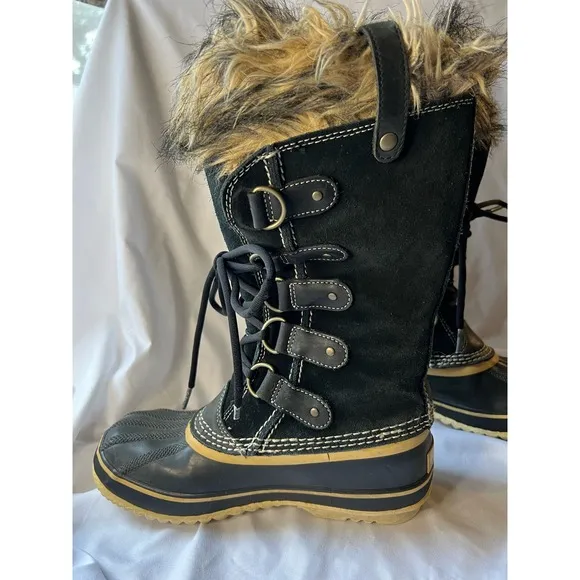 Sorel, Joan of Arctic, Women’s‎ Snow Boots. Black leather and faux fur. Size 7