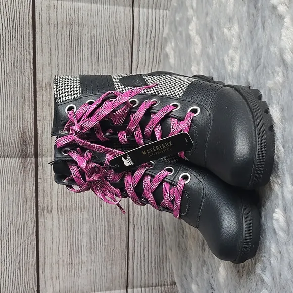 Sorel Lexie Wedgie Black/White Waterproof Winter Boots, Little Girls Size 1, NWT