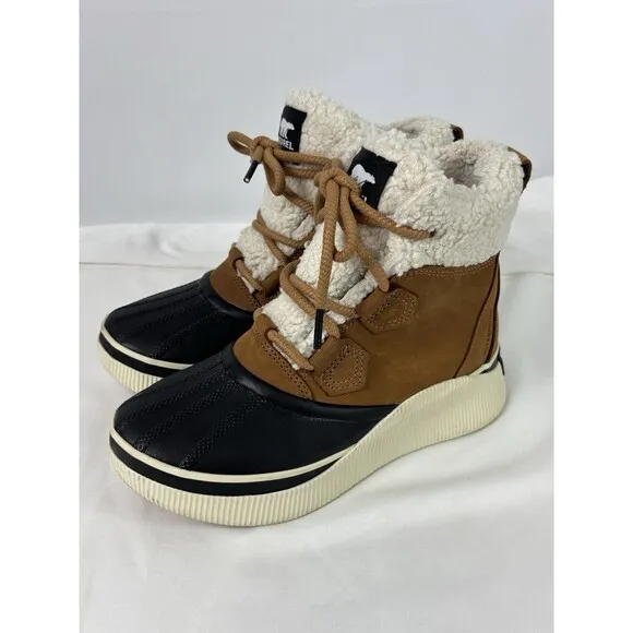 Sorel Out N About III Classic Winter Duck Boots Tan Suede Black Rubber 6.5
