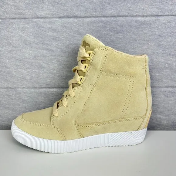 Sorel Out N About Nova Sand Sea Salt Suede Waterproof Wedge Boots Size 5.5