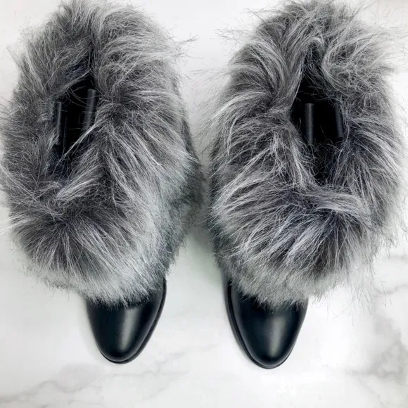 Sorel Park City Short Fold Over Faux Fur Wedge Boots Black Women’s Size 7 NWOB