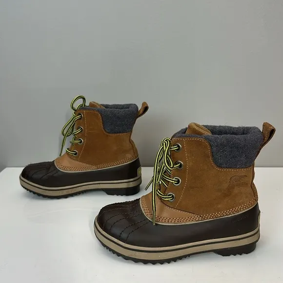 Sorel Slimpack ll  Brown Winter Boots Size 2