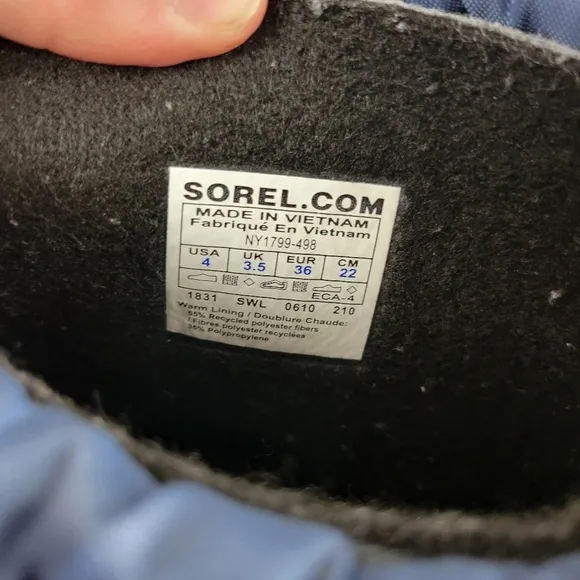 Sorel Snow Boots Blue Black Kids Size 4