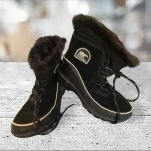 Sorel tivoli lll snow boots size 7.5