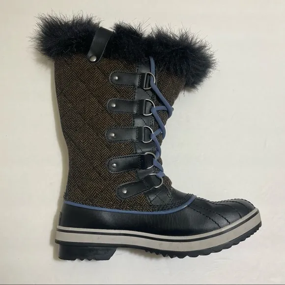 Sorel Tofino Brown Herringbone Snow Boots 7