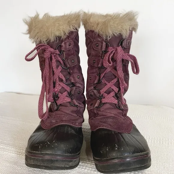 SOREL Tofino II Purple Dahlia Rosewater color Winter Boots Faux fur Kids size 6