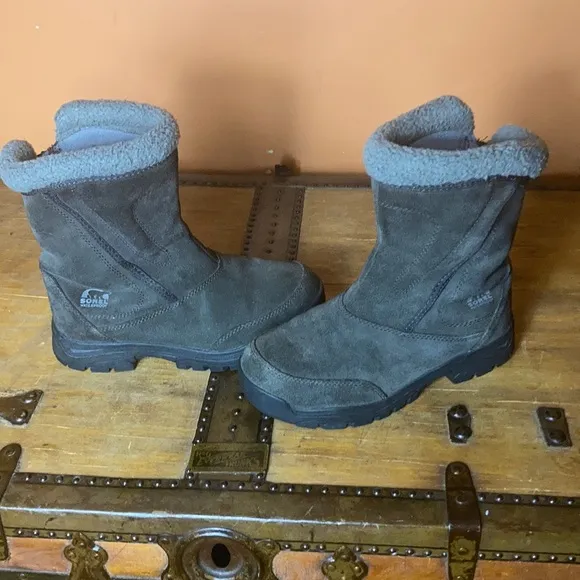 Sorel waterfall 1964 boots