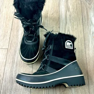 Sorel Women Boots Tivoli II Waterproof Suede Leather lace up boots 7
