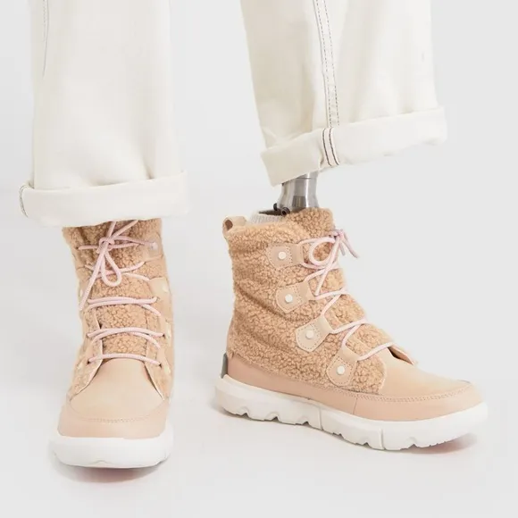 Sorel Women's Explorer II Joan Cozy Boots in Nova Sand/Sea Salt Tan 7.5 nwt