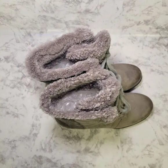 Sorel Women's Joan Of Arctic Boots Size 10 Wedge Heel Shearling Waterproof‎ Gray