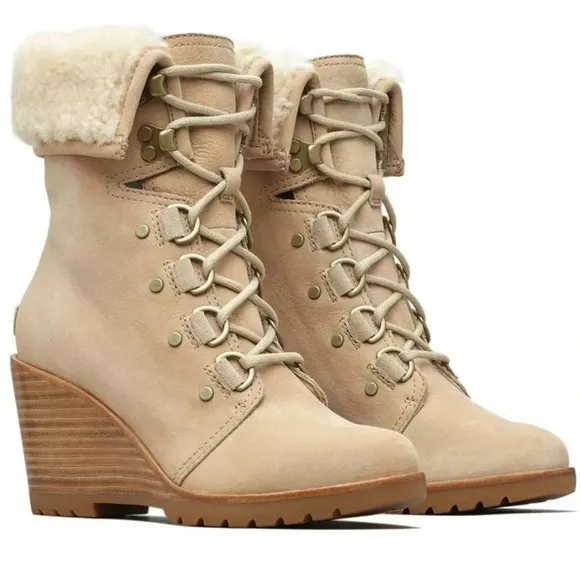 Sorel Women's Leather After Hours Lace Shearling Boots Size 9 Cream