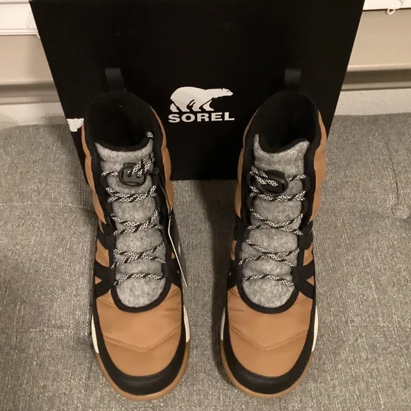 Sorel Youth Whitney II Plus Lace-Up Waterproof Booties, size 6