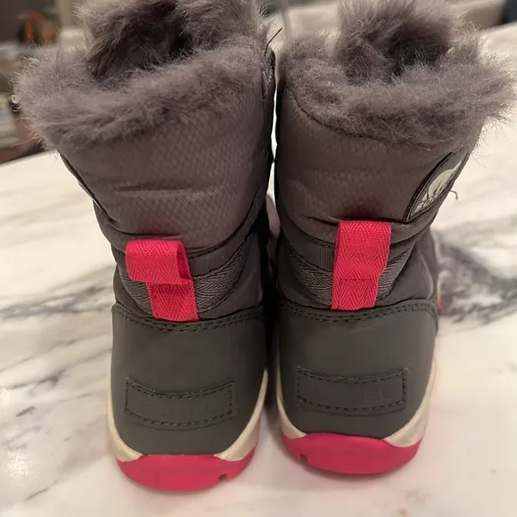 SOREL Youth Whitney Short Lace Waterproof Snow Boots with Faux Fur Cuff Size 1