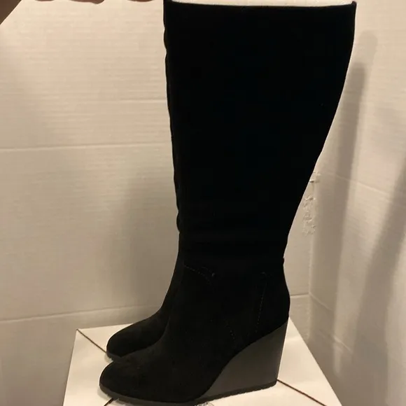 Splendid Black Suede Wedge Heel Boots