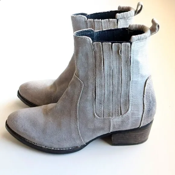 Splendid Grey Suede Leather Western Cowgirl / Cowboy Ankle Boots / Booties Sz. 8